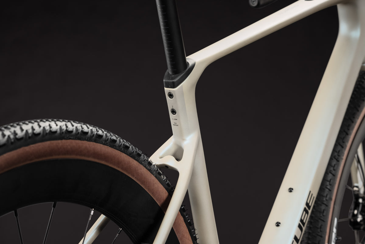 Bicicleta Gravel Cube C:62 SLX glintsand´n´black | Preventa - Entrega Febrero 2027