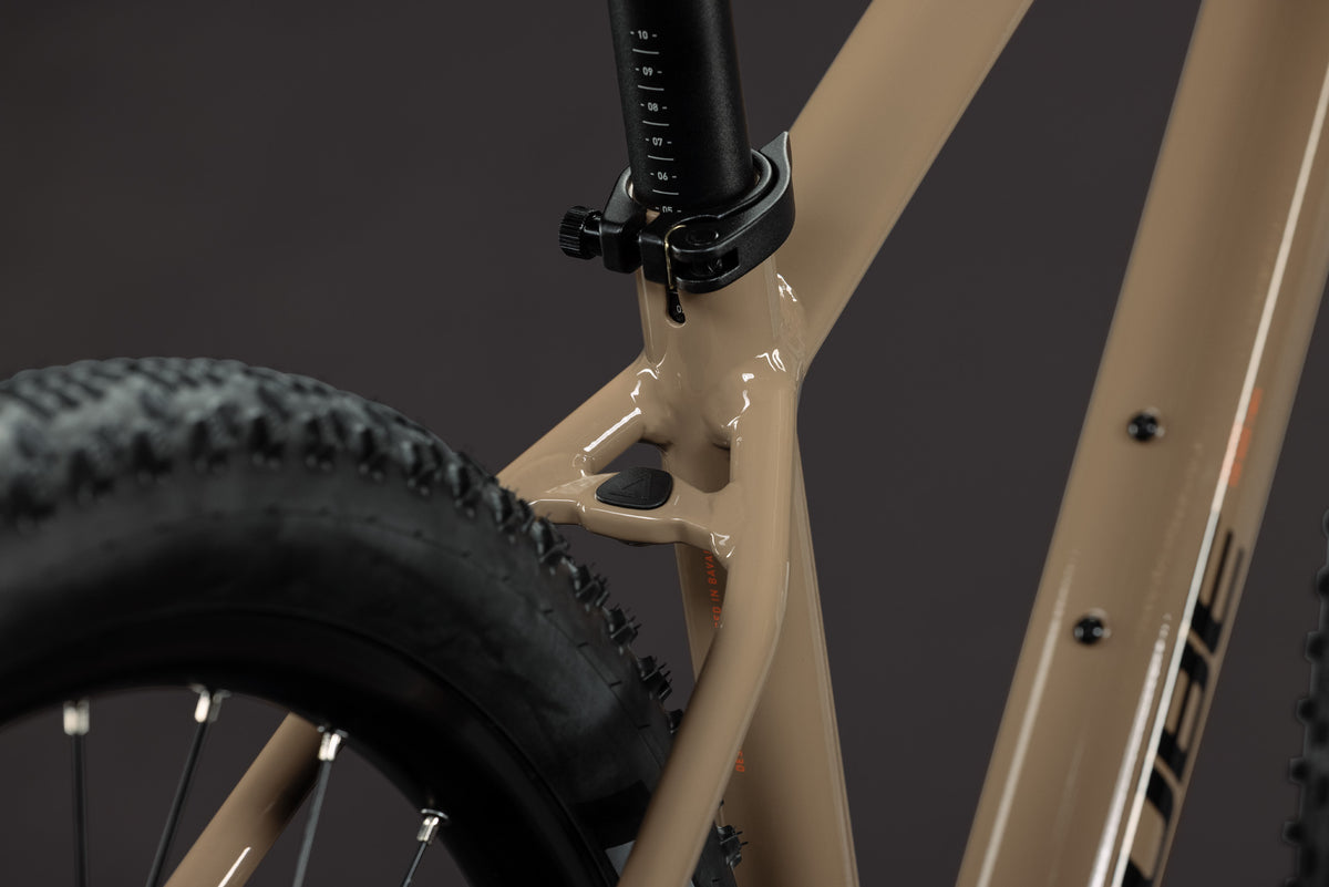 Bicicleta Cube Aim SLT cappuccino´n´black | Preventa - Entrega Febrero 2027