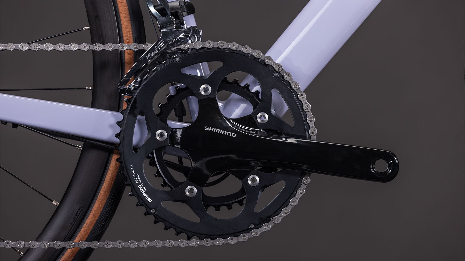 Bicicleta Ruta Cube Attain Race Cyclamen´n´Black