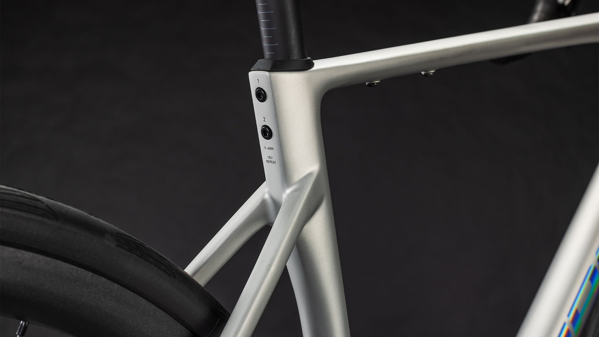 Bicicleta Ruta Cube Attain C:62 SLX Sleekgrey´n´Prism
