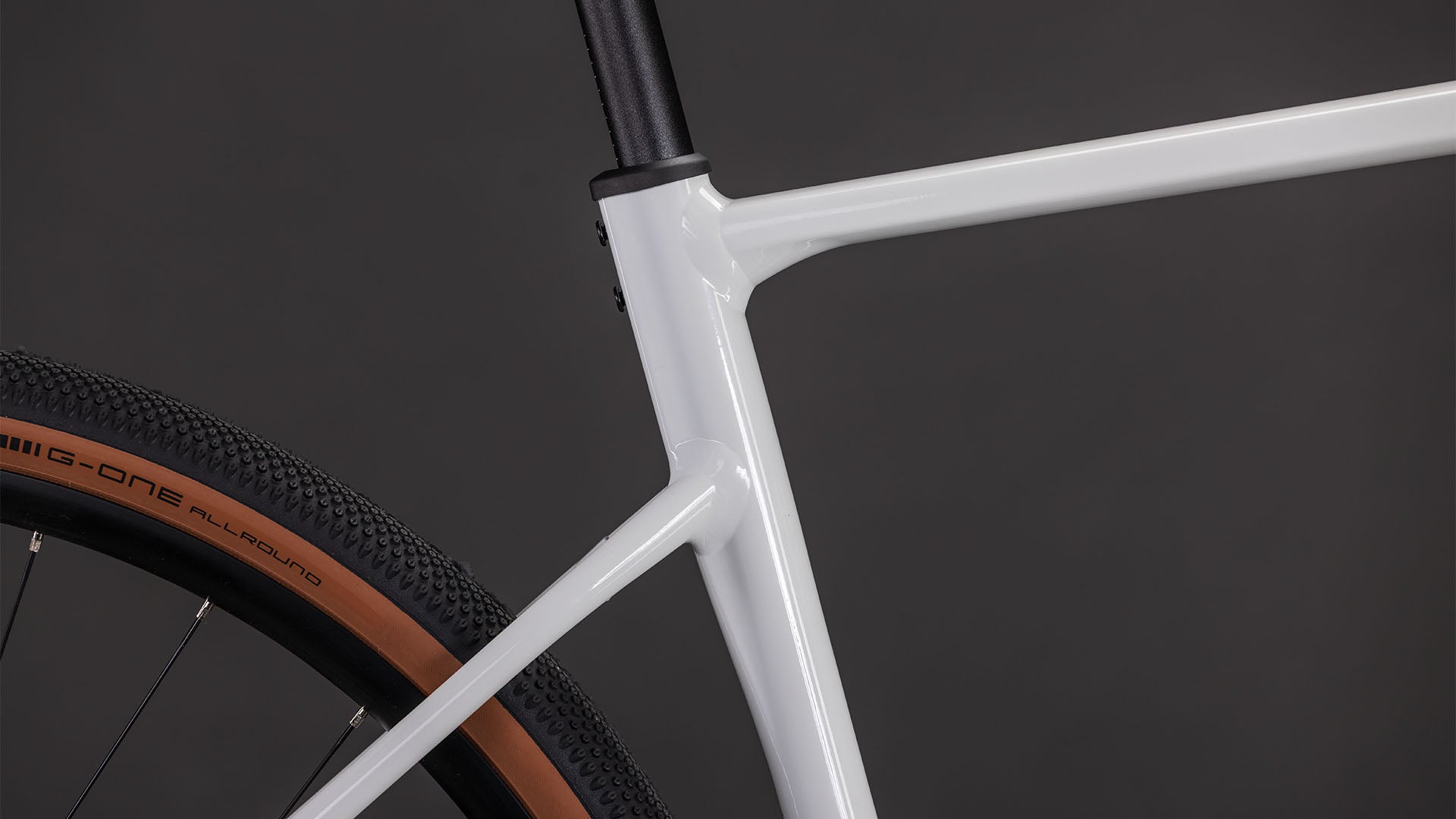 Bicicleta Cube Nuroad EX Cotton´n´Grey