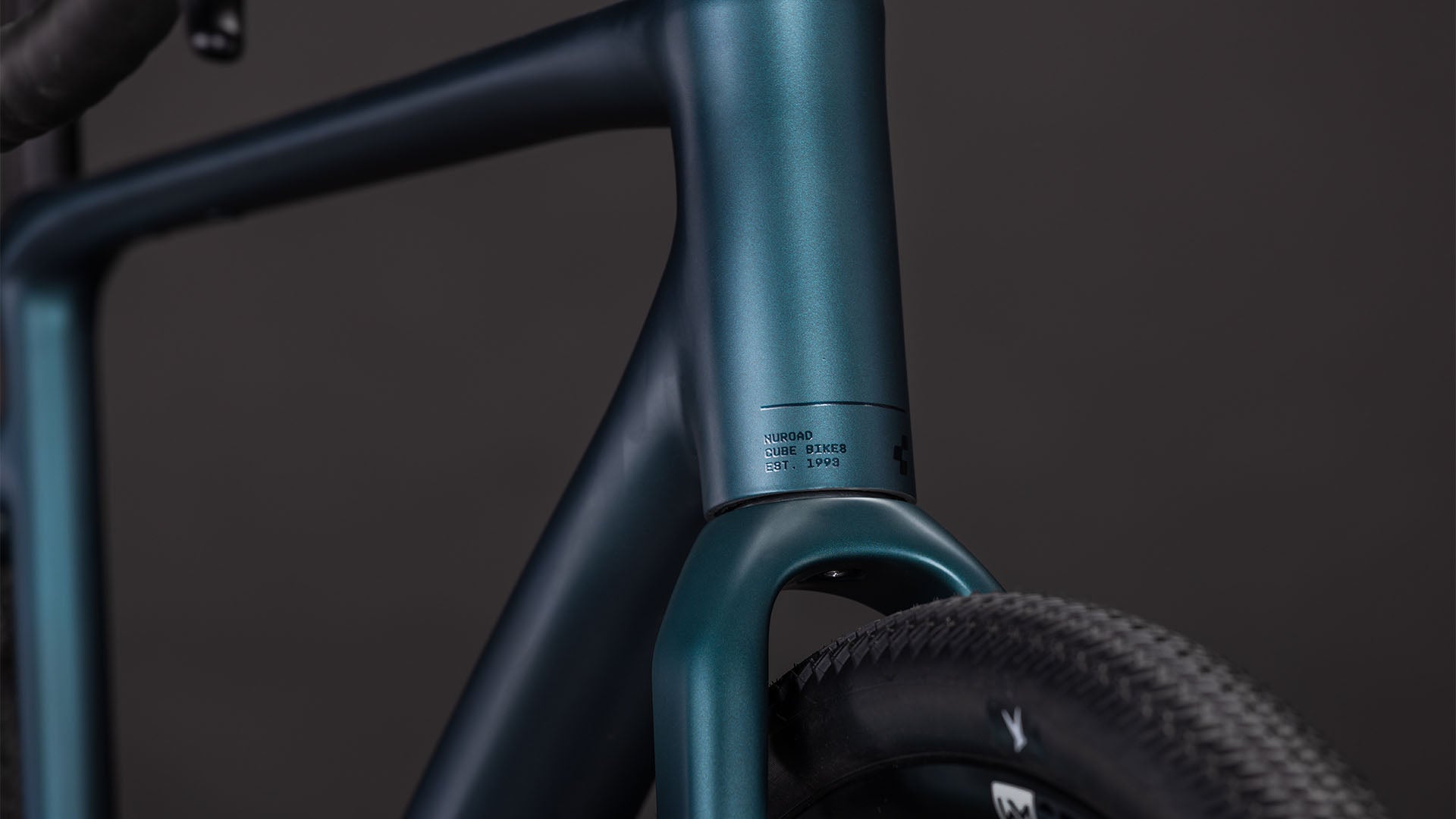 Bicicleta Ruta Cube Nuroad Race Royalgreen´n´Black