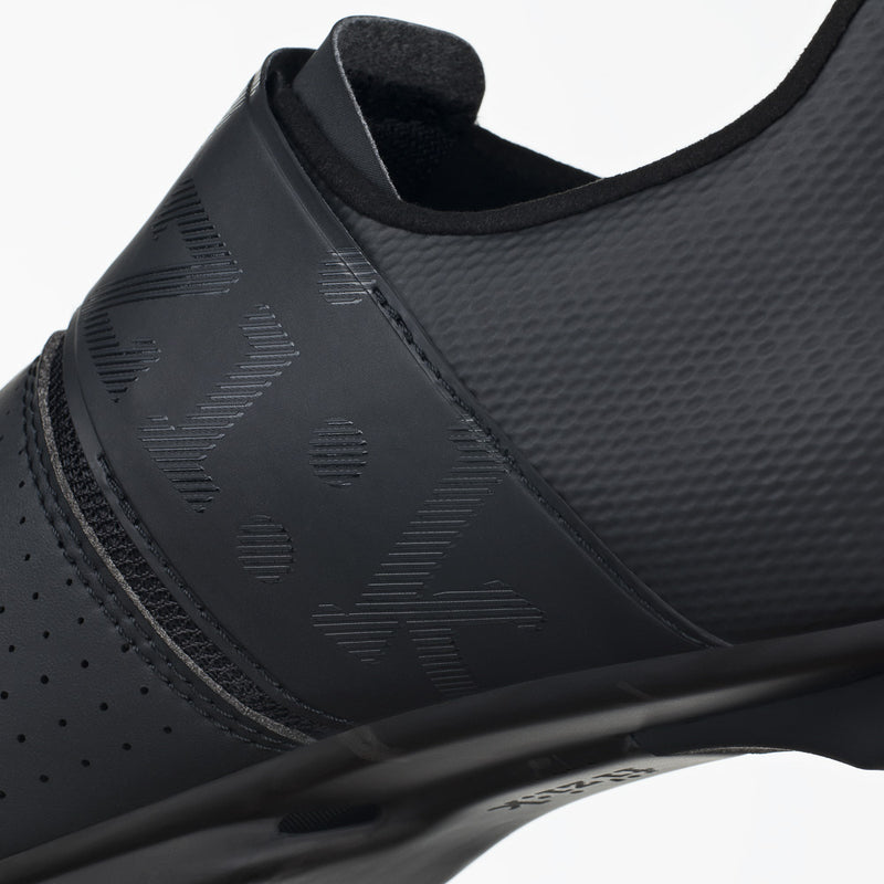 FIZIK Zapatillas de Bicicleta Vento Infinito Carbon | Negro