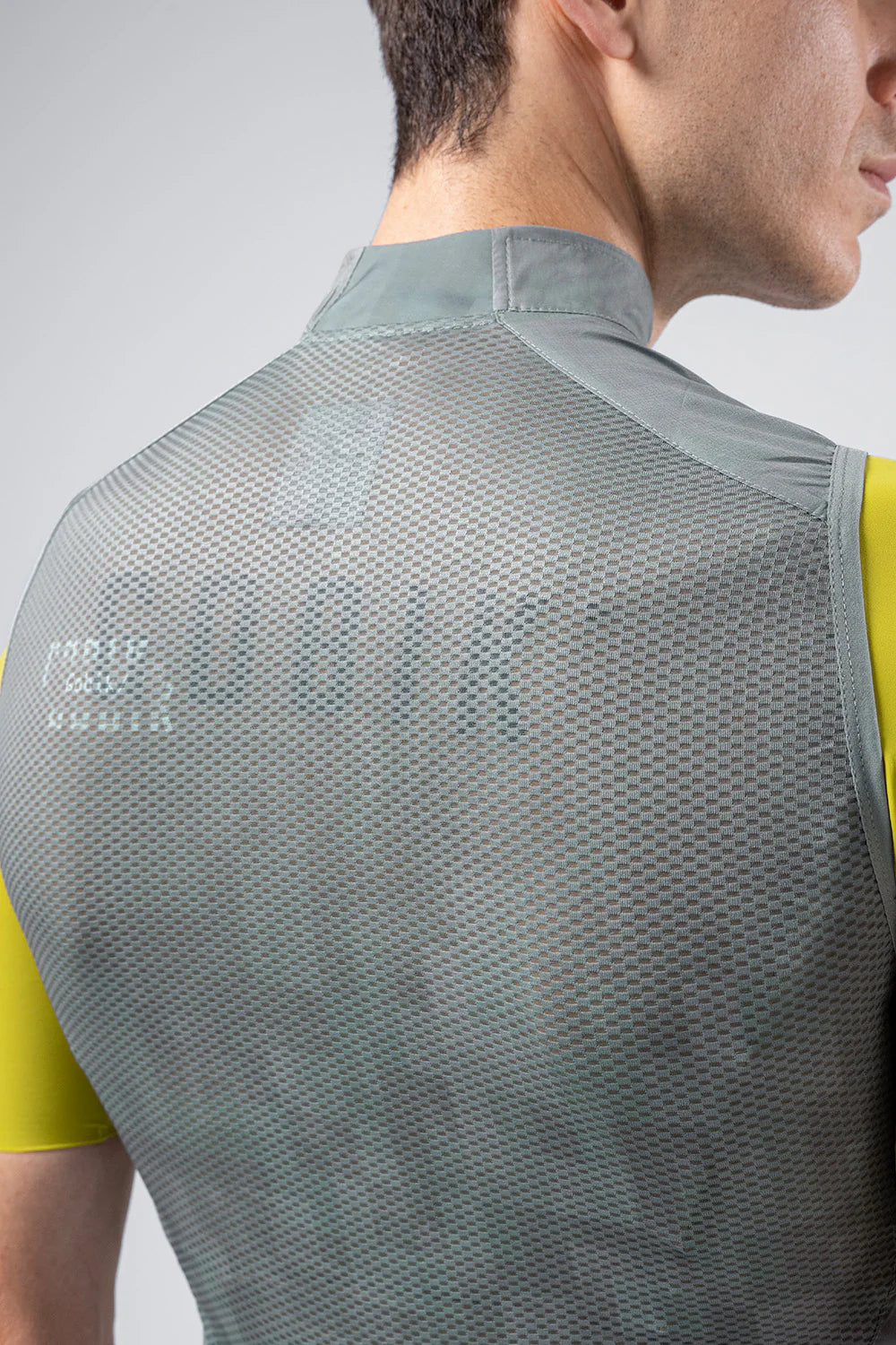 Chaleco Gobik Plus 2.0 Hombre Cedar Check