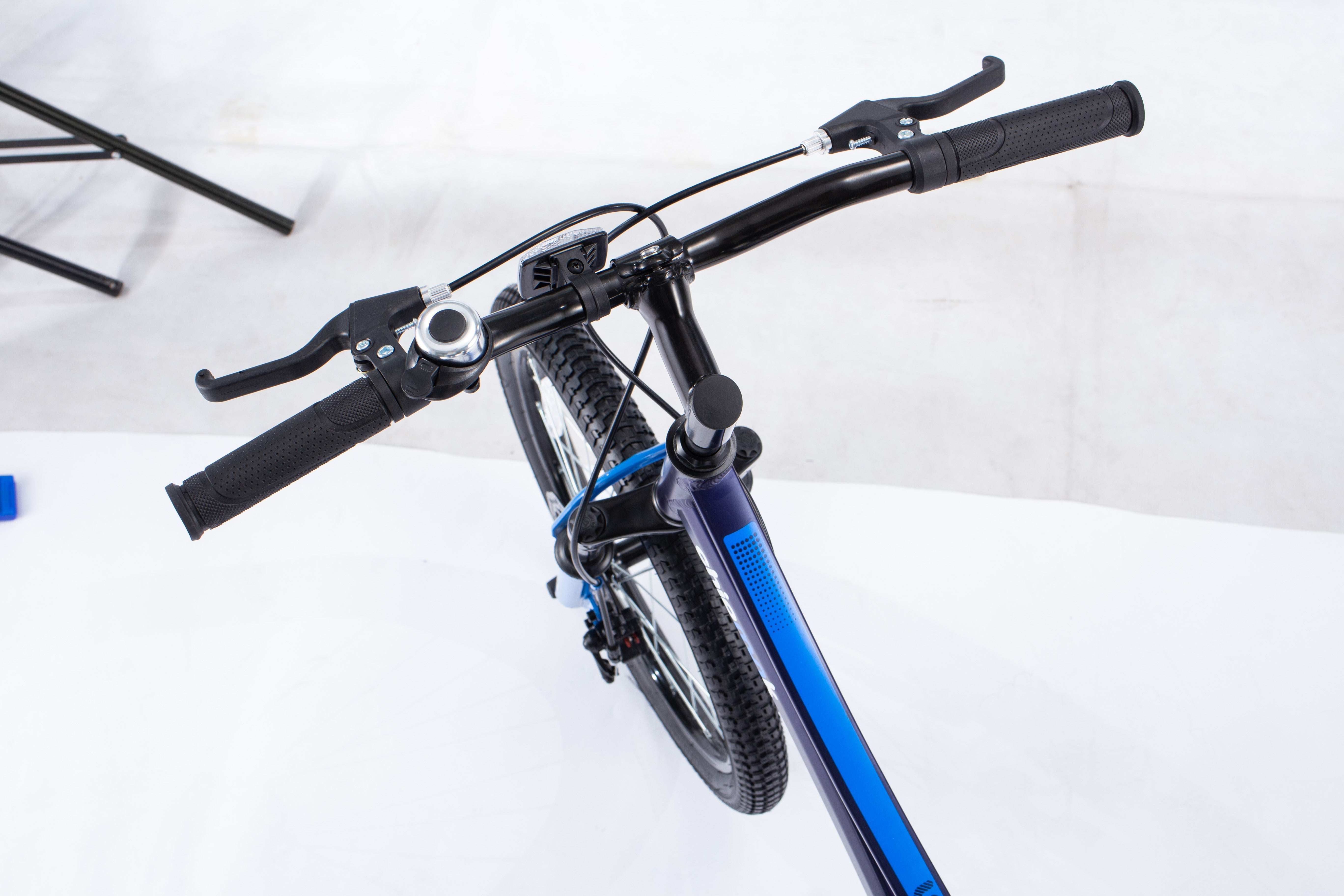 Bicicleta Chipmunk Niño 20 Explorer Disc Azul Royal Baby - Rideshop