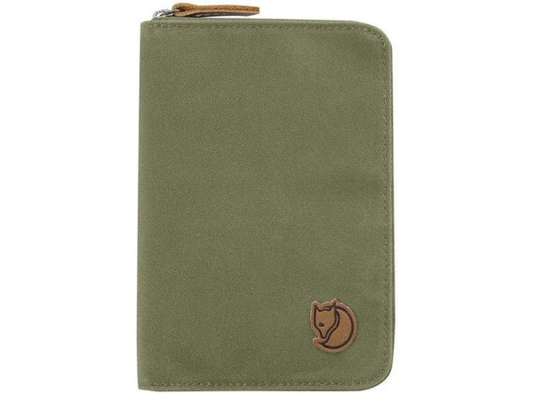 Billetera Pasaporte Green Fjallraven - Rideshop