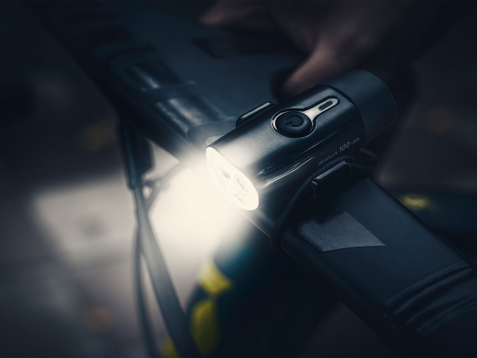 Topeak Luz delantera Headlux USB, 100 Lumen - Rideshop