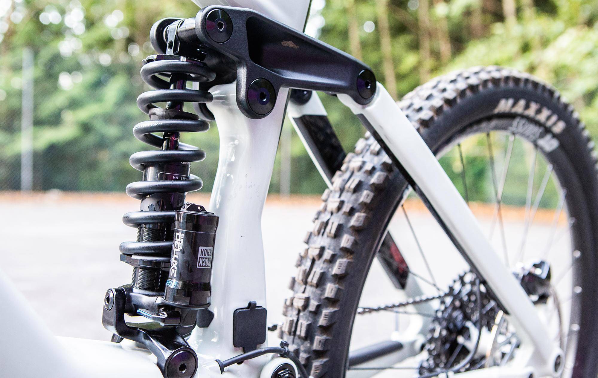 Bicicleta Range VLT C1 - 32 KM Ebike Enduro 27 Norco - Rideshop