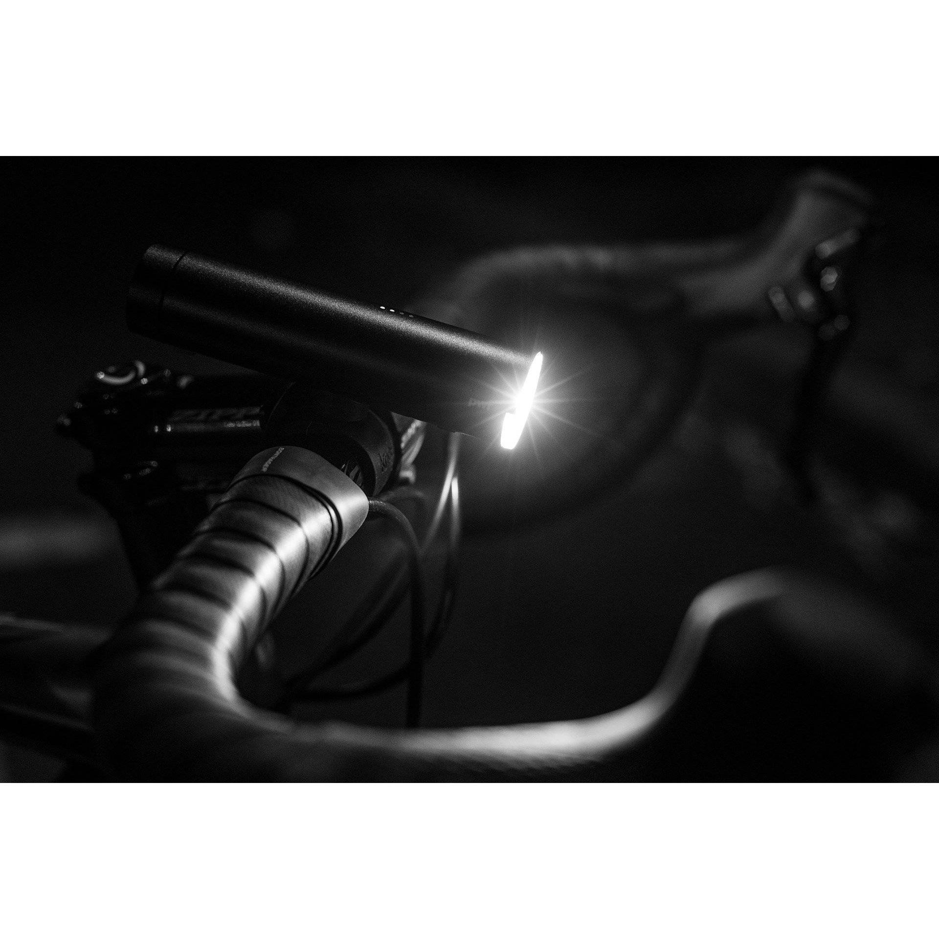 Luz Delantera Para Bicicleta PWR Rider//Knog - Rideshop
