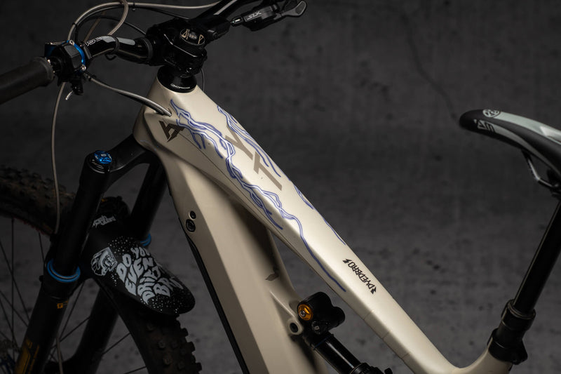 Dyedbro Protector Cuadro Bicicleta Pro Full E-Bike Lightning Azul - Rideshop