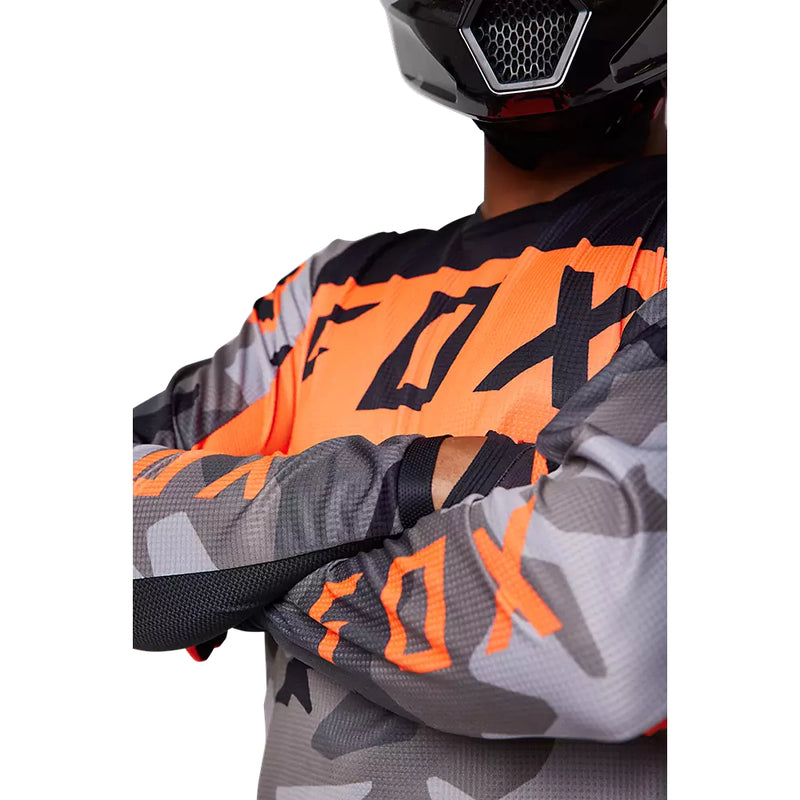 FOX Polera Moto 180 BKNR Camo Gris/Naranjo - Rideshop