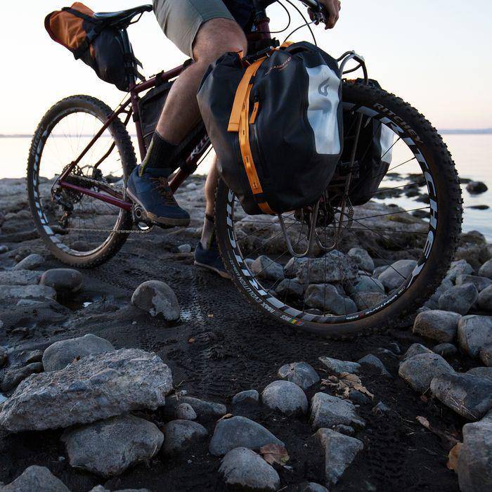 Parrilla Bicicleta Delantera Outpost Blackburn. - Rideshop