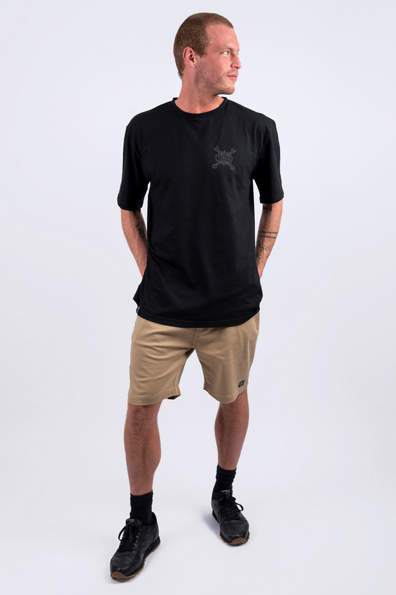 Toke Polera Negra Tuercas Hombre - Rideshop